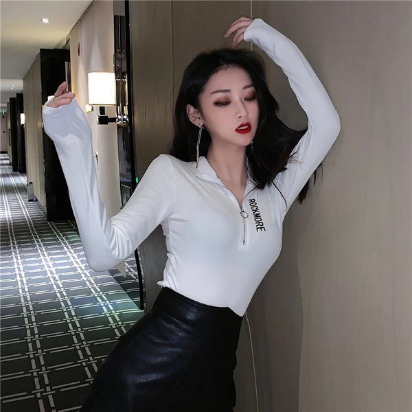 

p shoot stand collar ring zipper printed lettered slim fit elegant slimming base shirt t-shirt, White