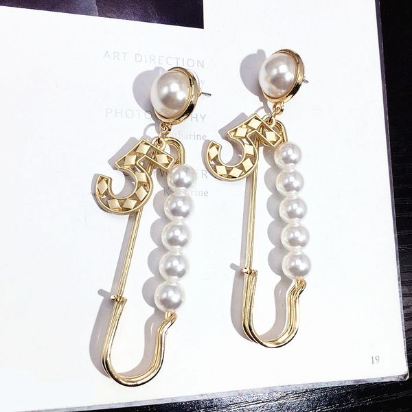 

earrings letter pearl circle pearl earrings s925 silver fashion women girl party jewelry accessories 10 pcs cny1799, Golden;silver