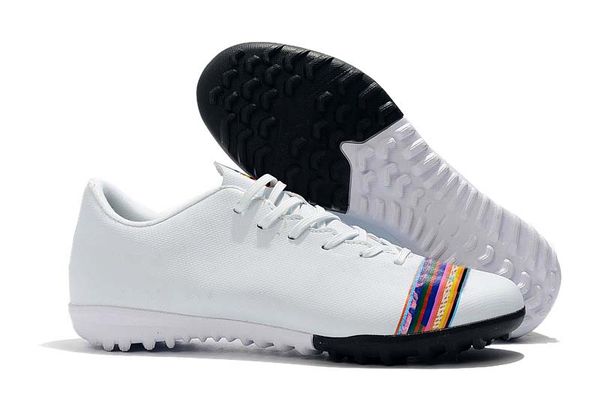 

new 2019 vaporx 12club football boots low help tf soccer shoes mens designer shoe soccer cleats sneakers