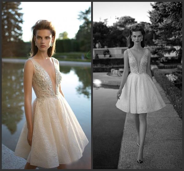 2020 New Chic Pearls Berta Abiti da sposa A-Line Scollo a barchetta Abito da sposa in pizzo Appliqued Lunghezza al ginocchio Abito da sposa corto