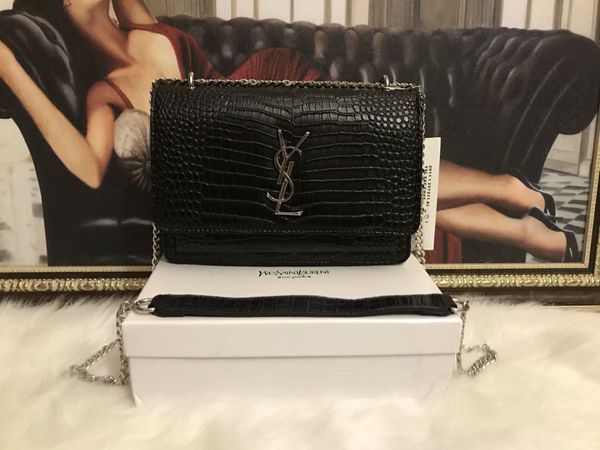 

2018 design women pu leather fashion small gold chain bag cross body pure color handbag shoulder messenger bags