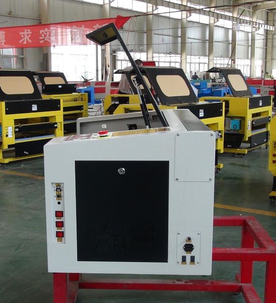 

3050 co2 лазерный гравер машина 50w 60w лазерная резка фанеры акриловая