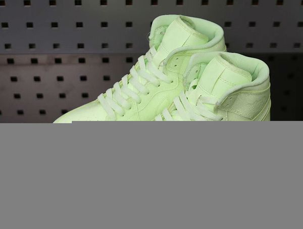 

2019 7389 700 1 high og mens basketball reflective light fluorescent green ah- baskets de marque s designer trainers baloncesto outdoor