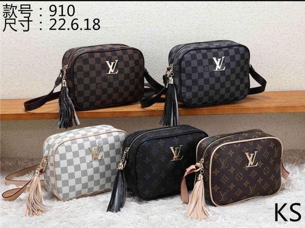 

bnm153 shoulder bag men's women louis crossbody vuitton bag handbag 2019 designers size 22 6 18cm
