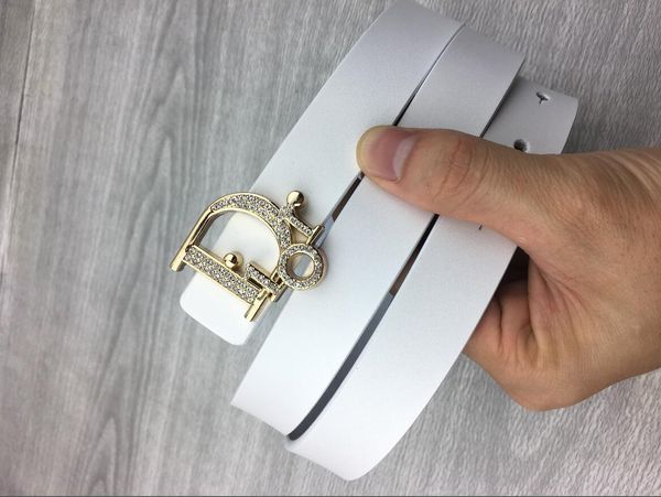 

2020 the new style of women's fashion will take all kinds of high-grade accessory belts, the new leather belt for men will be the c, Blue;gray