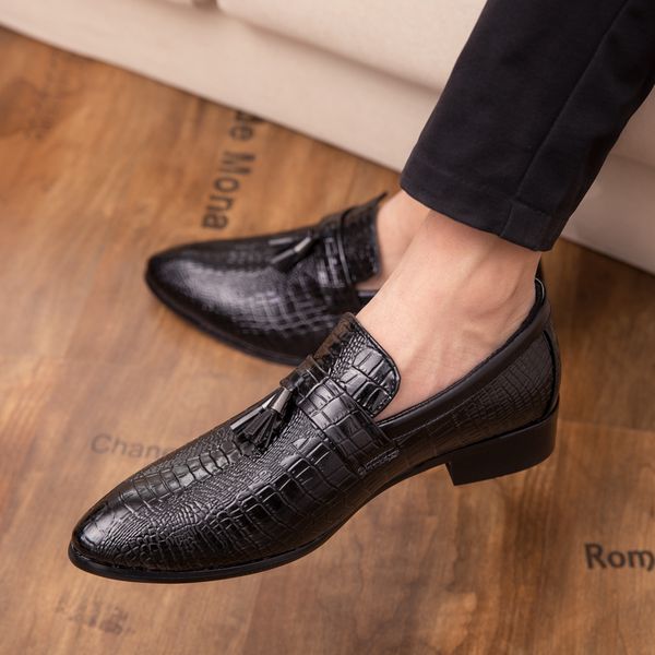 

men's loafers italian tassel casual leather men shoes outdoor designer scrub slip on tassel wedding footwear man's shoes a4, Black