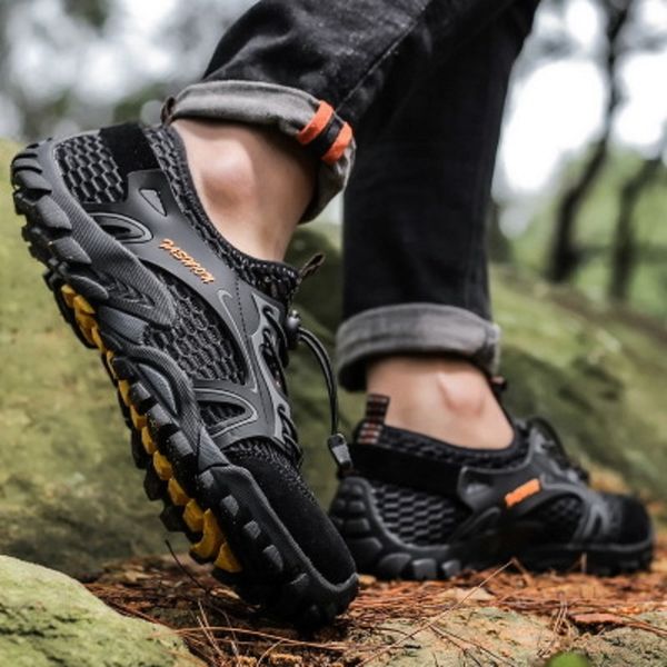 

breathable men hiking shoes mesh outdoor men sneakers climbing trekking shoes sport soldier climbing sport