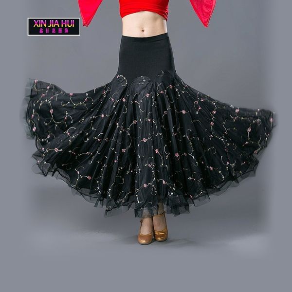 

new pattern ma'am modern dance half-body will pendulum skirt waltz national standard friendship longuette bellydance costume, Black;red