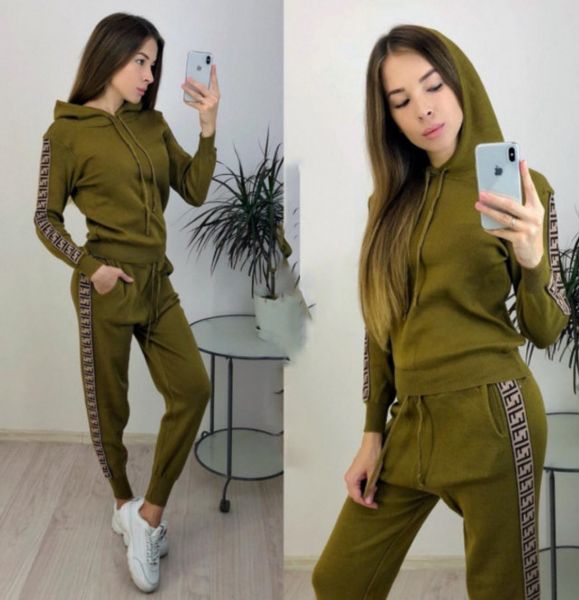 

2020 new fahsion autumn womens designer two piece pants womens luxury hooded shirts long sleeves long pants suits casual sports suits, White