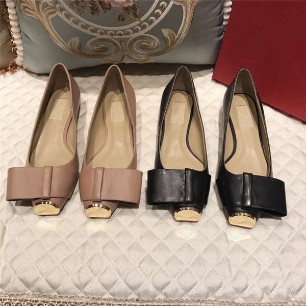 

2020 fashion women shoes high heels famous fashion genuine leather women shoes women dress shoes flat heels with box, Black