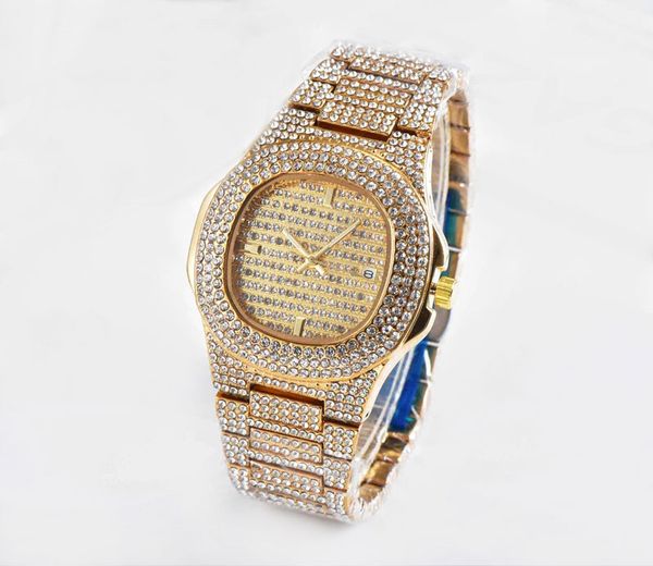 

Ѭоконе модне а манже бѬале дам плае золоой бѬале наѬђне а  Slivery;brown