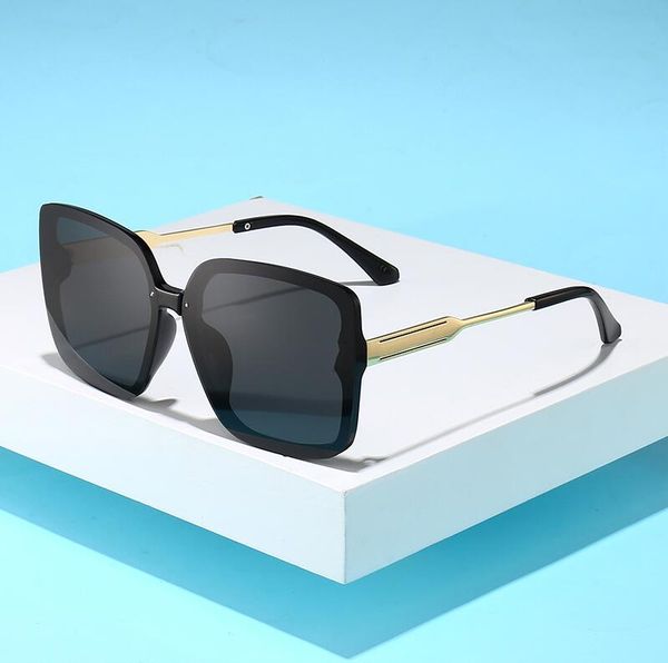 

2019 new luxury sunglasses summertime uv400 for mens and women designer sunglasses sun glass pilot frame coating mirror lens, White;black