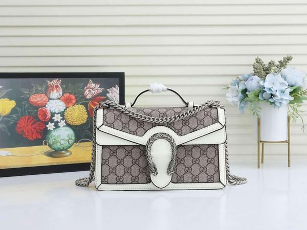 

factory direct selling small mini women handbags 2020 new lettered bag le grandaa