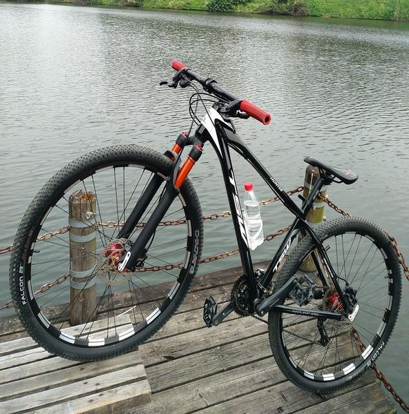 

kalosse selling 29inch mountain bike 24/27/30 speed tyre dirt bike mtb mountain bicycle 29er 29*19 inch tires