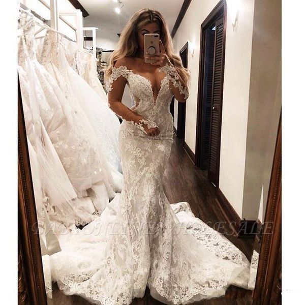 

2019 Vintage Long Sleeve Mermaid Wedding Dresses Off The Shoulder Deep V Neck Ruched Train Long Bridal Gowns Custom Made