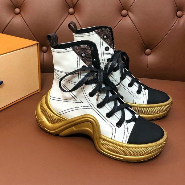 

casual sports shoes women's wild autumn and winter 2019 new high-shoes vacuum thick bottom shock absorption comfortable
