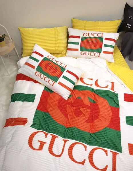 

similar king size velvet home textiles bedding set bedclothes include duvet cover bed sheet pillowcase comforter bedding sets bed line 66