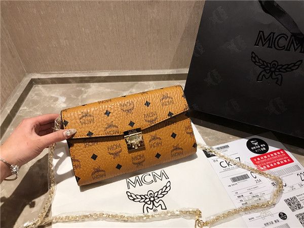 

Bolsa de Ombro bags_shoes_dong
