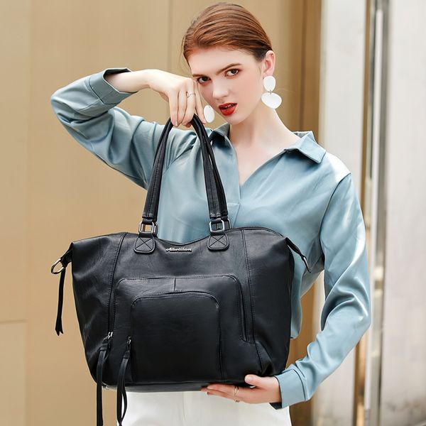 

2020 new ladies shoulder bag pu autumn and winter large-capacity korean solid color fashion zipper diagonal bag travel handbag