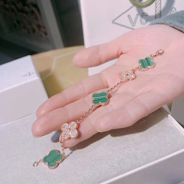 

Charm Bracelets amazingjewelrystore