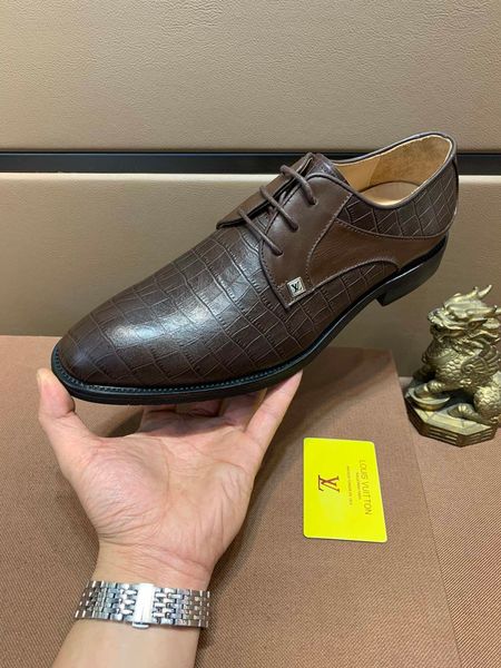 

dhl platform, casual retro basketball shoes, designer triple luxury men's shoes, sports red sandals, golden leather shoesok01, Black