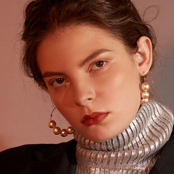 

fashion faux pearl hoop earrings for women korean new gold earrings 2020 sweet vintage cotton candy women, Golden;silver