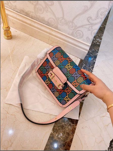 

2020 new fashion women's bag newly listed color tofu bag shoulder bag wild lady clutch