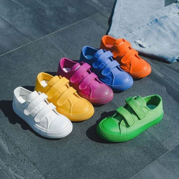 

2020 new students canvas shoes breathable boys girls fashion shoes candy color sneakers size 20-38 op5001 t200421, Black;red