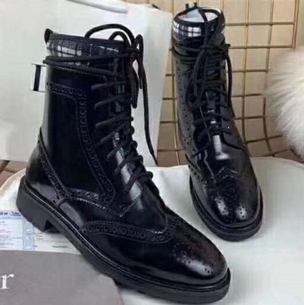 

fashion designer women boots star trail lace-up ankle boots with heavy-duty soles leisure lady boots da1354, Black