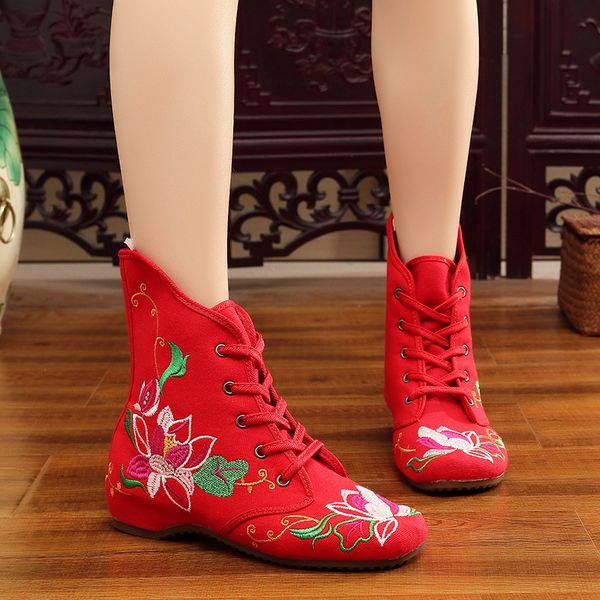 

old beijing national style embroidered boots, Black