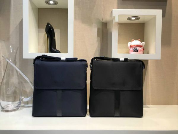 

2020 New Designer Bag Unisex Shoulder Bag Fashion Luxury Messenger Bag Business Casual Backpack A