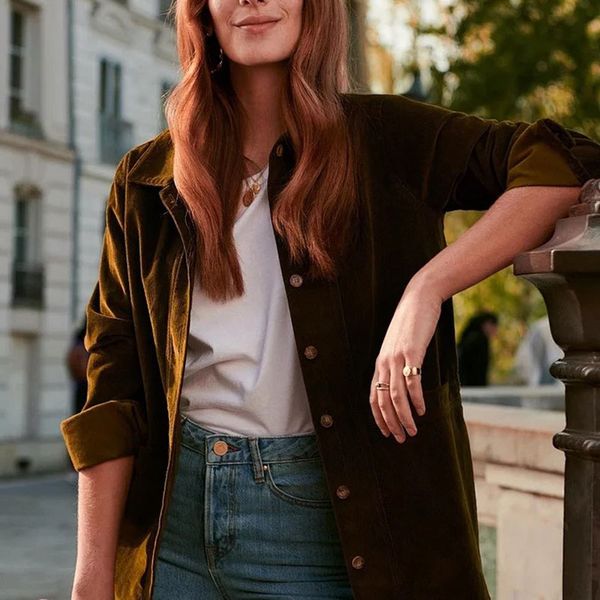 

women shirt 2019 new corduroy long sleeve shirt, White
