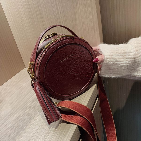 

2019 Fashion Bags Appliques Circular bags for Ladies Leather Strap bag shoulder Cross body bags yazi/10