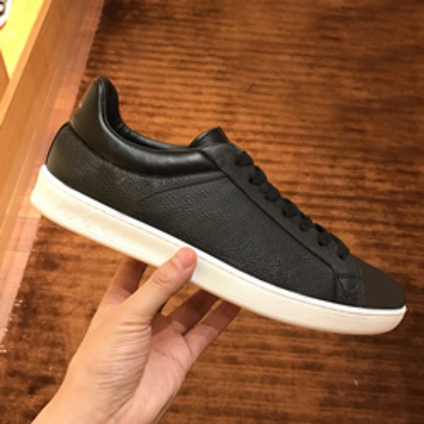 

men casual shoes women travel 100% leather lace-up sneaker fashion lady designer running trainers letters woman shoe flat printed gym sneake, Black