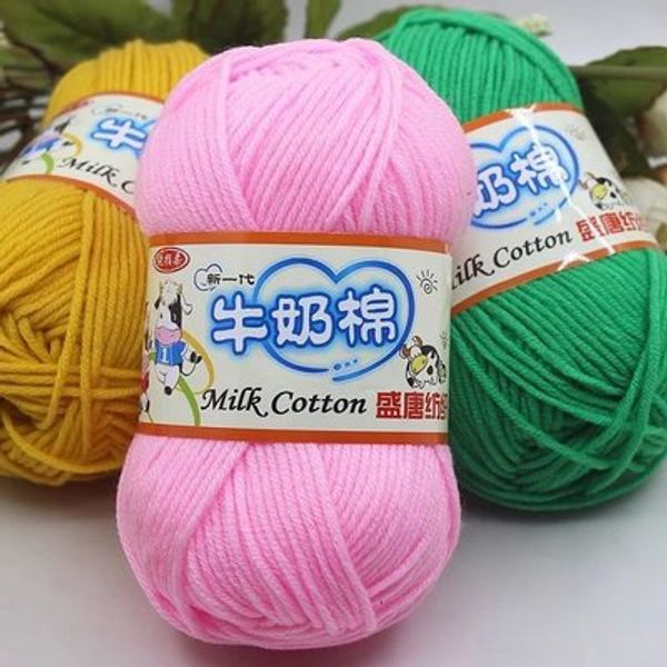 

red heart super saver yarn, minty, e300.0520, Black