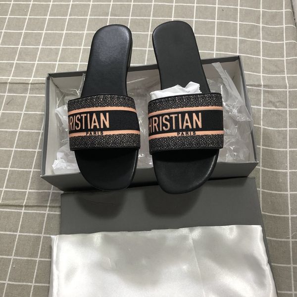 

Модные женские босоножки на плоской подошве Дизайнерская обувь для дома