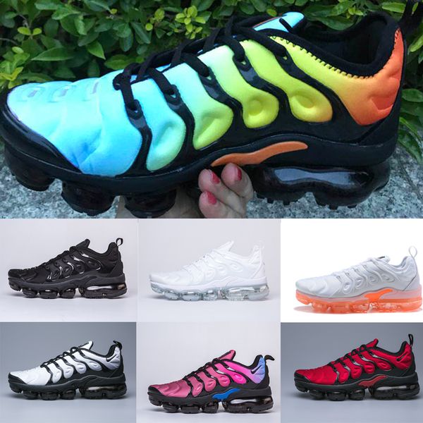 

2019 tn plu men running hoe triple black white un et photo blue wolf grey u a de igner jogger port neaker trainer 36 45