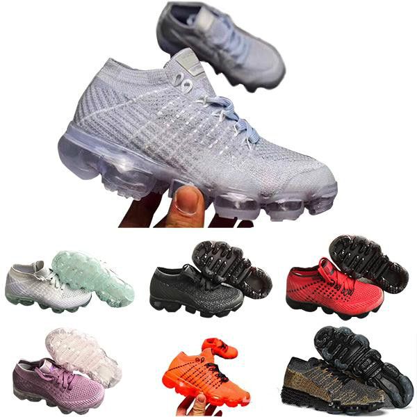 

2018 дешевые большие детские кроссовки тройные черный младенческая кроссовки дети радуги спортивная обувь девочек и мальчиков высокого качес, Black