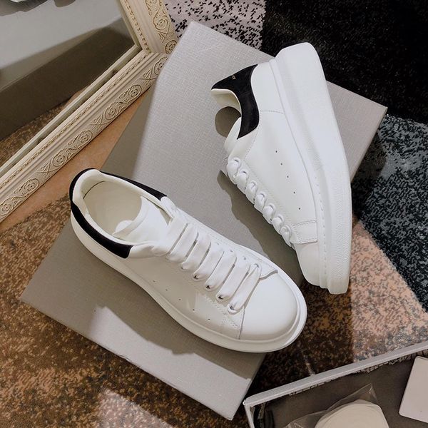 

classic lace-up platform fashionable joker women shoes white round head mens shoes lovers soft leisure sneakers 35 to 44 yards, Black