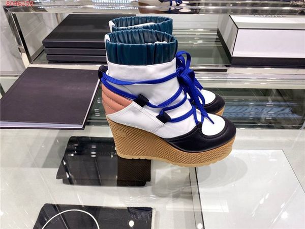 

2020 latest female platform boots color matching high-heeled shoes with ankle boots thick wedge bottom 12 centimeters tall,size 35-40, Black