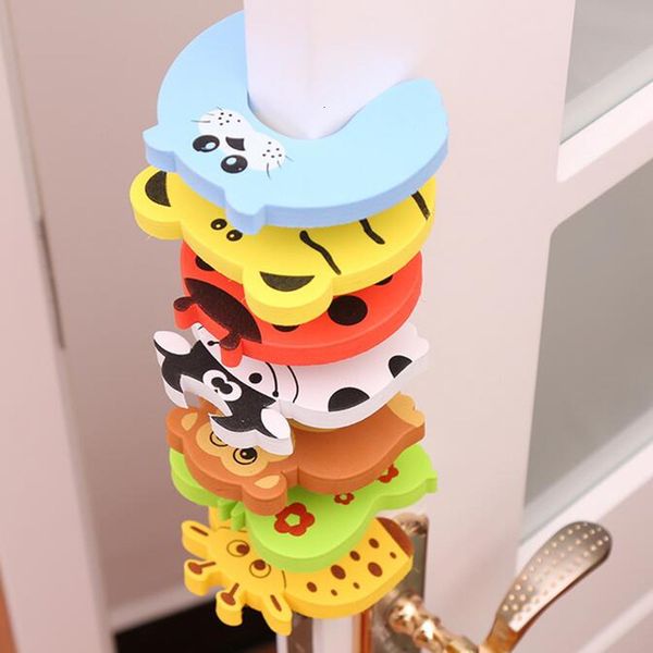 

5 pcs/pack baby safety cute animal security door ser protection cartoon foam card lock newborn care child finger protector