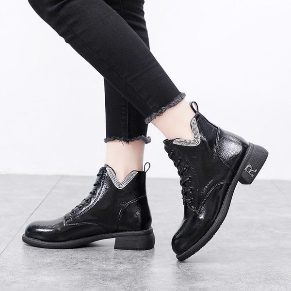 

students korean version of the spring and autumn wild women's boots fashion to increase breathable casual boots selling, Black