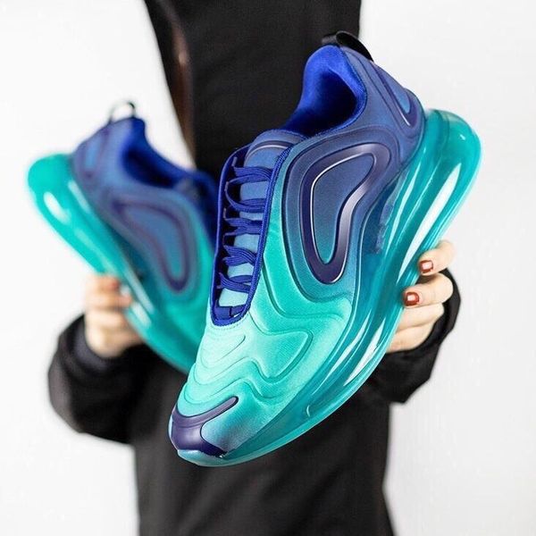 

for a new 19-year luxury designer, casual men's shoes, summer gasket shoes, breathable couple shoes, Black