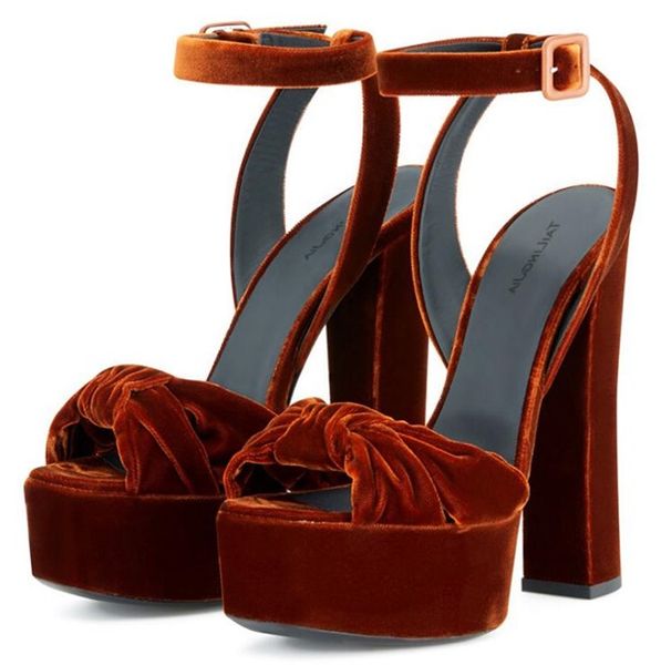 Tacones terciopelo Clearance