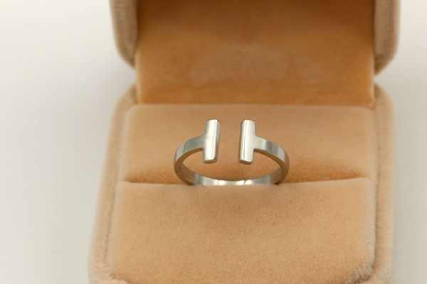 

нержавеющая сталь 316l двойной t кольцо ювелирного изделия для женщин человека любовника кольца 18k gold-цвета и не выросли ювелирные издели, Silver