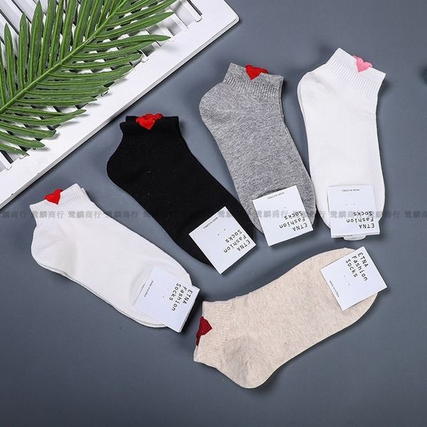 

корейская сладкая женщина носок дама тонкие носки сердце для женщин белого черной счастливого короткого sox женщина хлопок классического cut, Pink;yellow