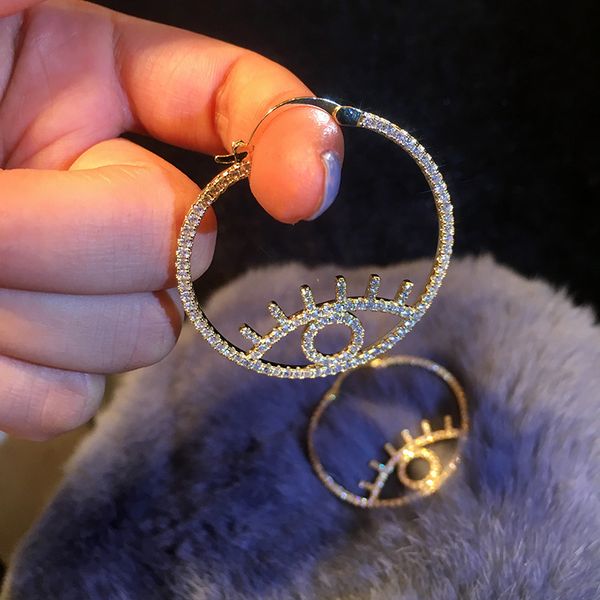 Großhandels-Königin Lotus Hochwertige Augen-Entwurfs-Ohrringe für Frauen-Tropfen-Ohrringe Art- und Weiseschmucksachen für Partei