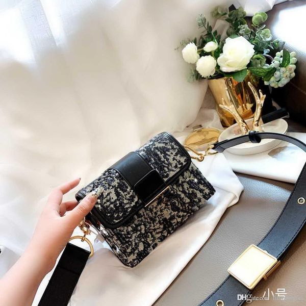 

single shoulder bag inclined bag, messenger bag box package of super fiber manufacture camouflage 2020 new wide straps hardware collocation