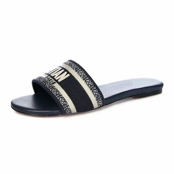 

2019 woman lipper andal de igner hoe ummer flat andal flip flop fa hion andal ize 35 40 with box by hoe07 31