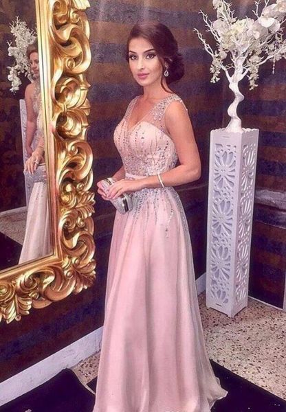 Abiti da sera rosa cipria 2018 A Line Spaghetti scollo a V Perline lunghe in chiffon lungo Prom Party Red Carpet Abiti da spettacolo per ragazze economici